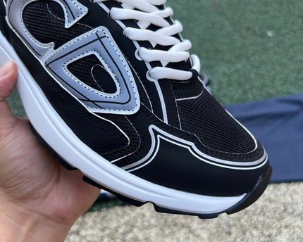 Dior B30 BLACK AND WHITE