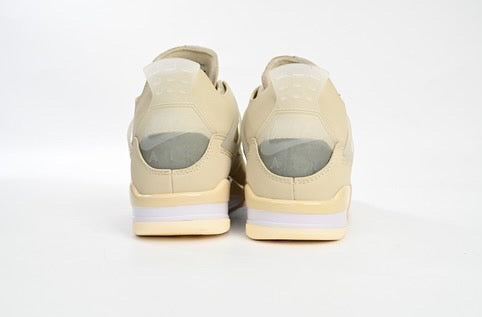 Jordan 4 Retro Off-white Sail
