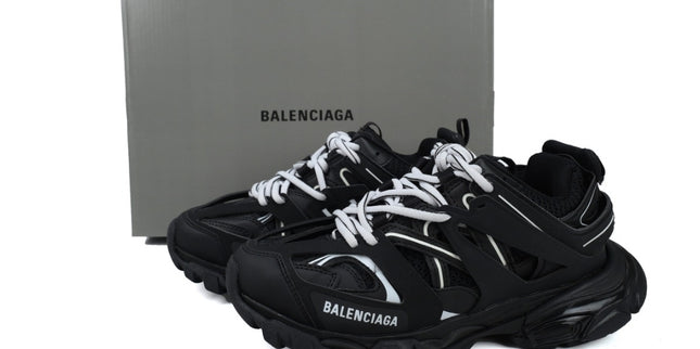 Balenciaga track black and white No LED
