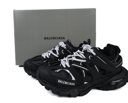Balenciaga track black and white No LED