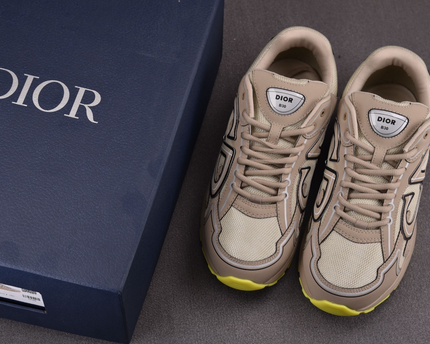 Dior B30