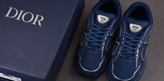 Dior B30