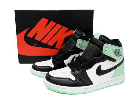 Air Jordan 1 Retro High OG "Green Glow