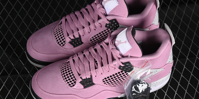 Air Jordan 4 Orchid