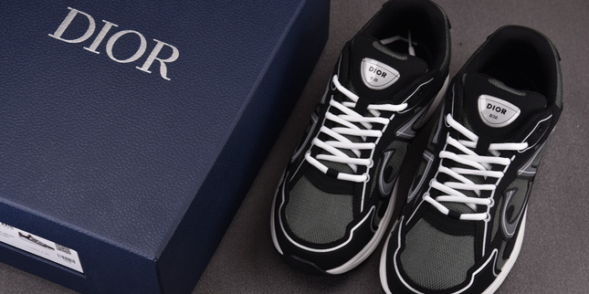 Dior B30