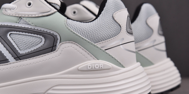 Dior B30