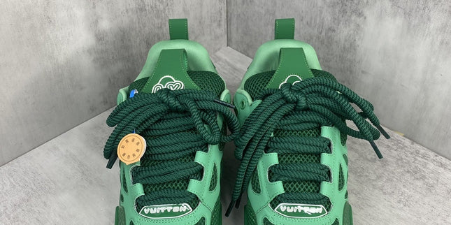 LV sneaker