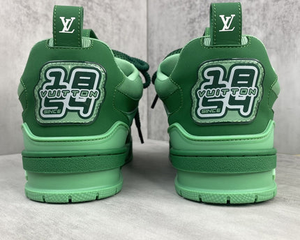 LV sneaker