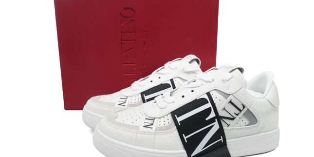 Valentino Sneaker Black/White