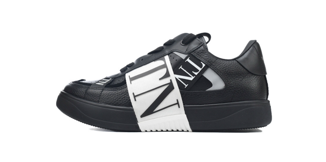 Valentino Sneaker