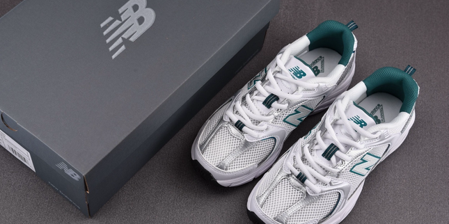 New Balance 530