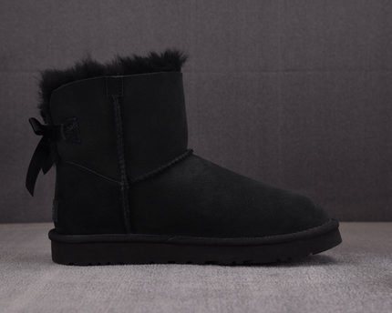 UGG Bailey