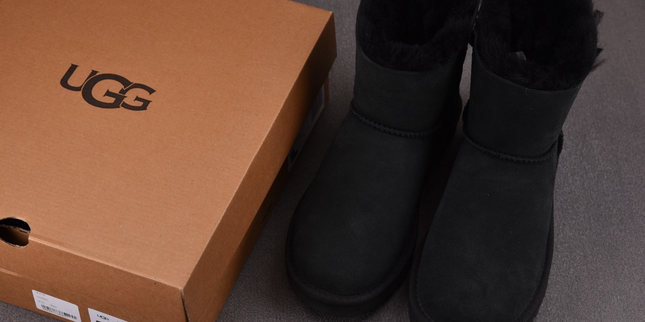 UGG Bailey