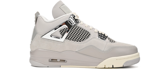 Jordan 4 Frozen Moment