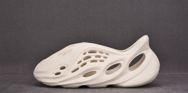 Yeezy Foam Runners