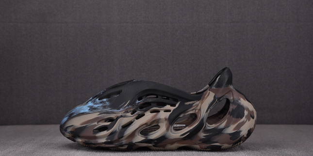 Yeezy Foam Runner
