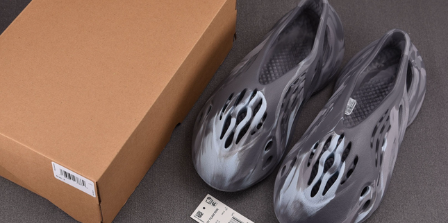 Yeezy Foam Runner