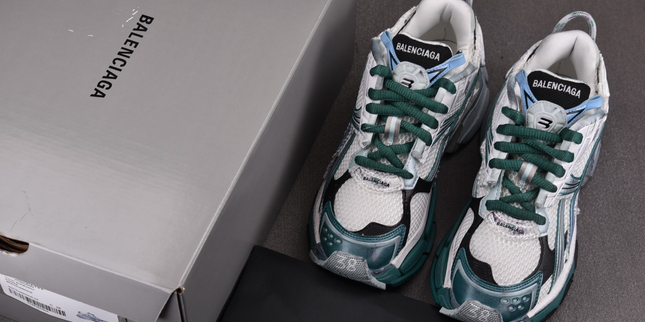 Balenciaga Runners