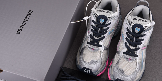 Balenciaga Runners