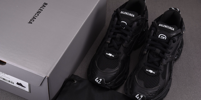 Balenciaga Runners