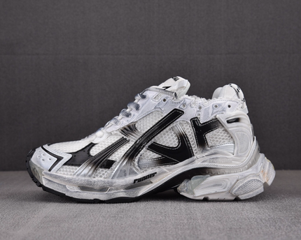 Balenciaga Runner