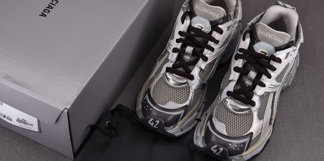 Balenciaga Runners