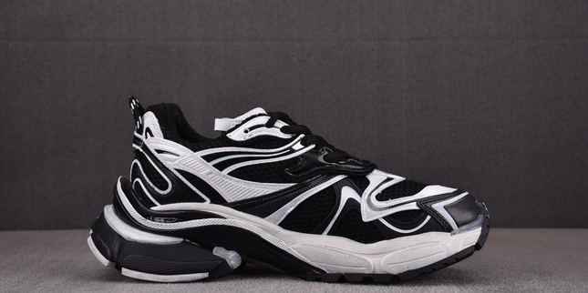 Balenciaga Runners