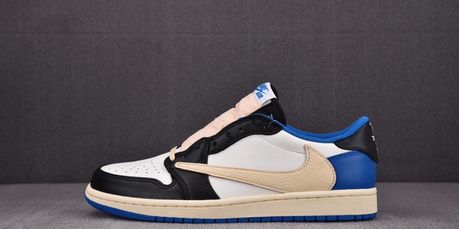 Jordan 1 Retro Low OG SP Fragment x Travis Scott