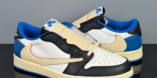 Jordan 1 Retro Low OG SP Fragment x Travis Scott