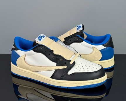 Jordan 1 Retro Low OG SP Fragment x Travis Scott