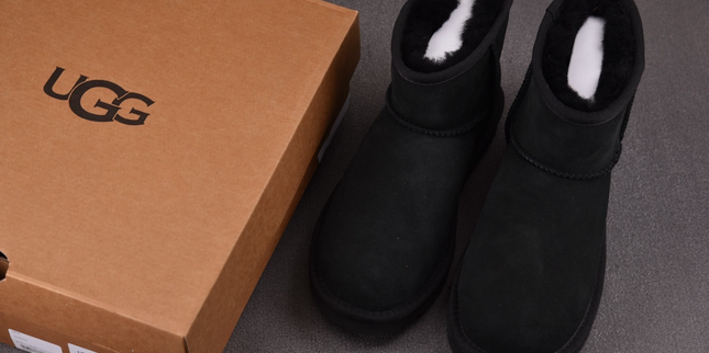UGG