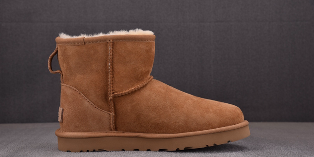 UGG