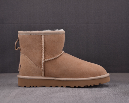 UGG