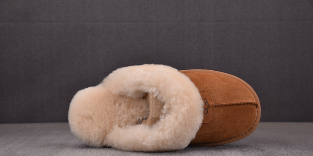 UGG