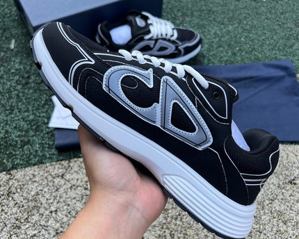 Dior B30 BLACK AND WHITE