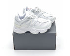 White / 25