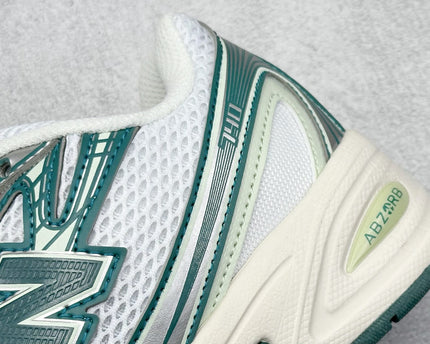 New Balance 1710
