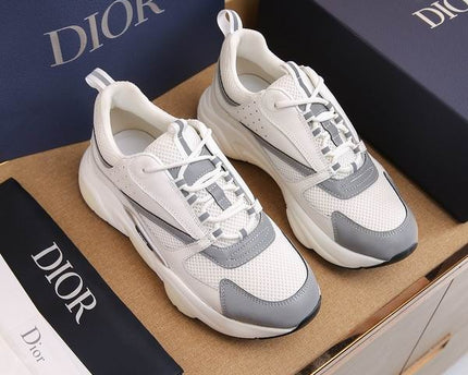 Dior B22
