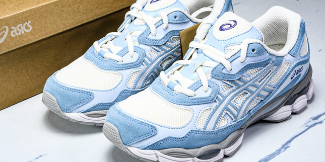 ASICS GEL-Venture Light Blue Athletic Sneakers