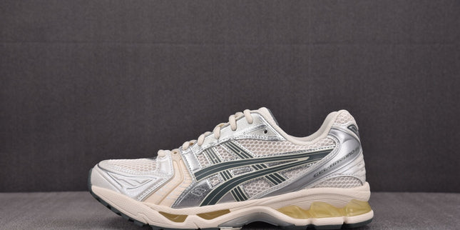 ASICS GEL-Kinsei White Gold Athletic Running Shoes
