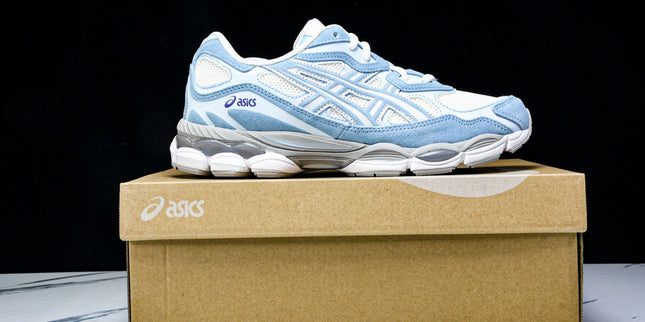 ASICS GEL-Venture Light Blue Athletic Sneakers