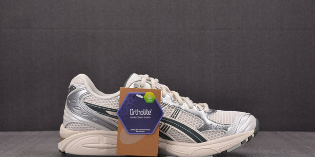 ASICS GEL-Kinsei White Gold Athletic Running Shoes