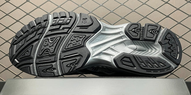 ASICS GEL-Nimbus Silver Athletic Running Shoes