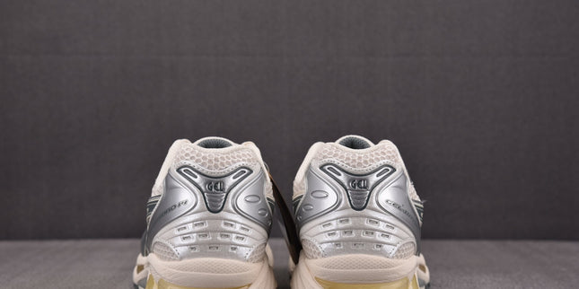 ASICS GEL-Kinsei White Gold Athletic Running Shoes