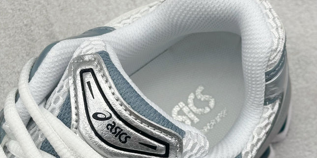 ASICS GEL-Quantum Grey Silver Performance Sneakers